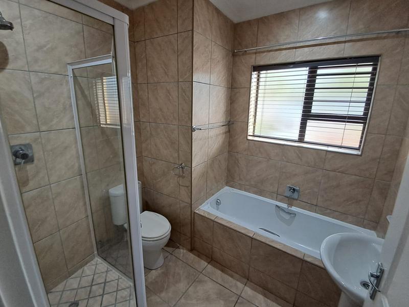 To Let 2 Bedroom Property for Rent in Brackenfell Western Cape